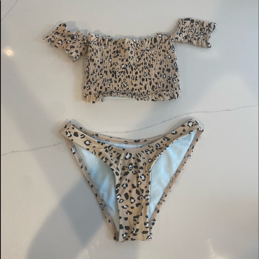 Xhilaration Bathing suit